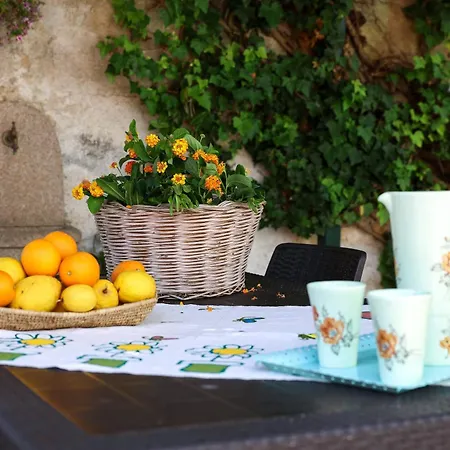 Panzió Kira Kira Hospitality 3*