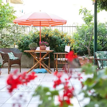 Kira Kira Hospitality 3*