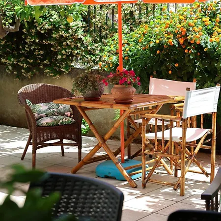 Kira Kira Hospitality Panzió 3*
